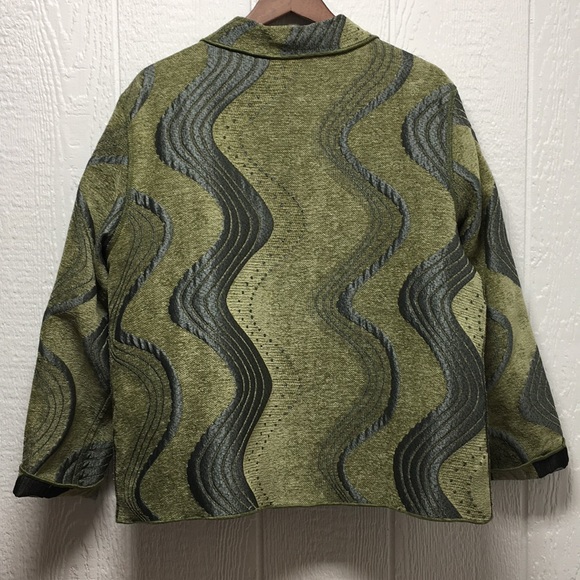 Reversible Jacket - Picture 5 of 8